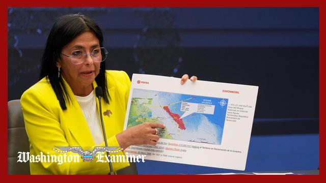 Venezuela advances plan to release oil industry from state control