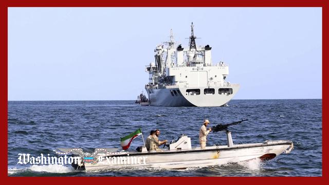 US urges American-flagged vessels to stay far from Iran in nearby waterways