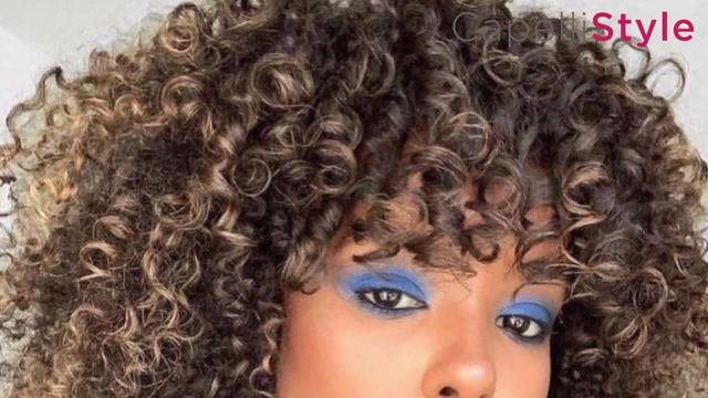 https://www.capellistyle.it/tagli-capelli-medi-2023-trend/122852/