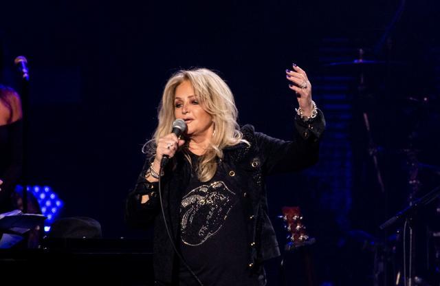 Bonnie Tyler summer tour dates has been cancelled after star wakes up from induced coma
