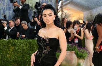 Charli XCX stays away from social media for her mental health
