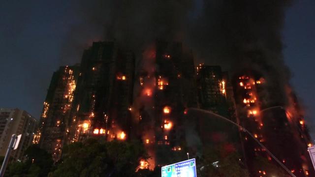 Grozljive razsežnosti požara: najmanj 36 mrtvih, skoraj 300 pogrešanih #foto