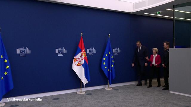 Von der Leyen ustavila Vučića: Počakaj, da se umaknemo od kamer