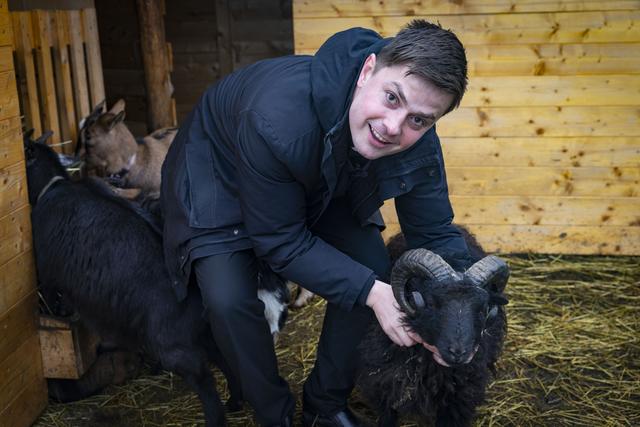 Župnik Rok Pogačnik: Ne pravim, da ne trpim in da ni težko. Ampak težko bi živel lepše in globlje življenje. #foto