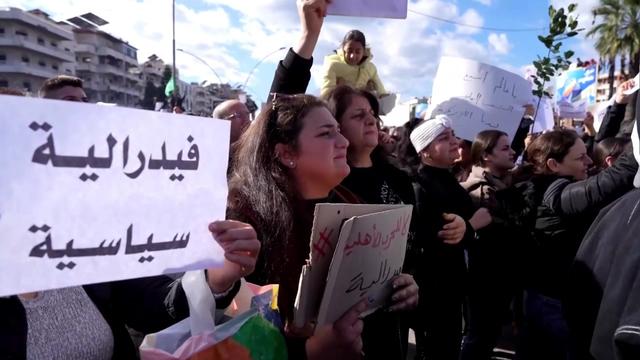 Demonstracije so se sprevrgle v nasilne spopade