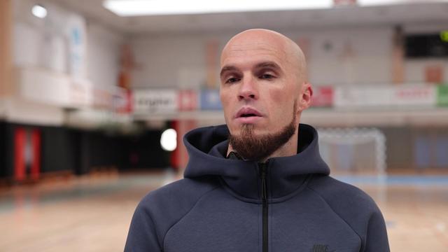 Žena ga je pretentala in šokirala, z njim je bilo konec