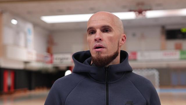 Žena ga je pretentala in šokirala, z njim je bilo konec