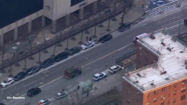 Maduro v konvoju policijskih vozil prispel na sodišče