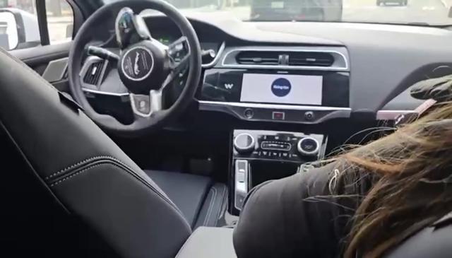 Kje je taksist? Presenečenje za Slovenca v tujini.