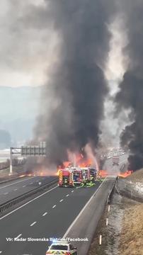 Štajerska avtocesta proti Mariboru ponovno odprta, proti Ljubljani še ne