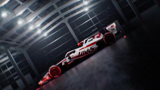 Audi pokazal svojo srebrno puščico, prvi dirkalnik F1