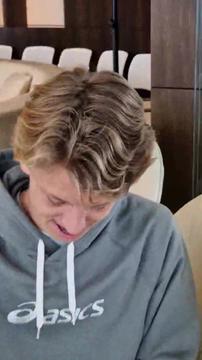 Slovenski čudežni deček: Mama drži vse skupaj