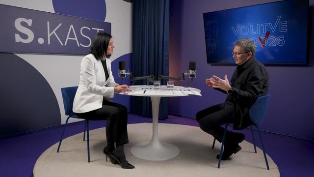 Med Golobom in Janšo le še tri odstotne točke razlike