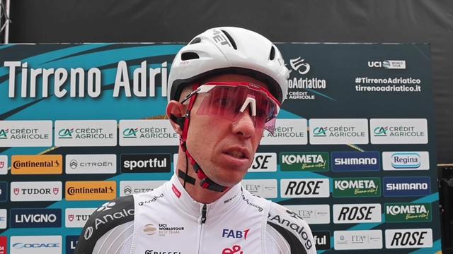 Moštveni kolega Pogačarja: Tadej je prvi Tour zmagal, ko je jedel pico, pil pivo in igral PlayStation