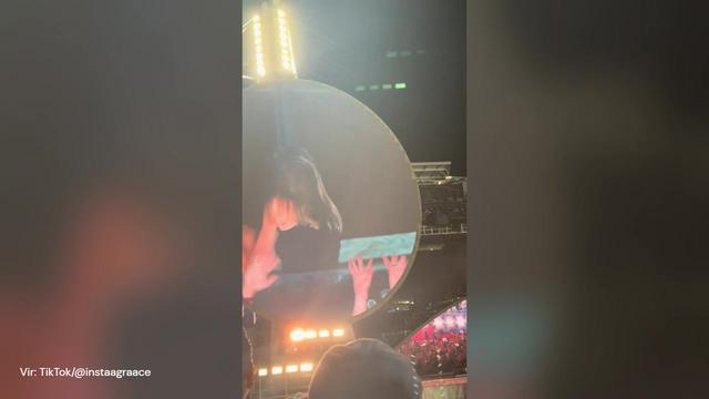 Spregovorila ljubica, ki so jo na koncertu ujeli v objemu šefa