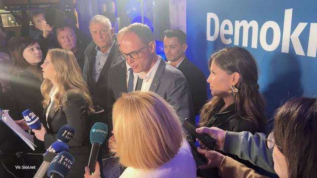 Logar stopil pred novinarje: V ponedeljek bom razmislil, ko bom imel več časa #foto