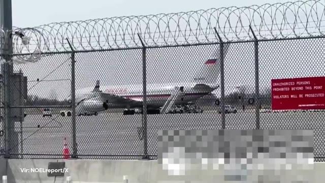 V New Yorku na skrivaj pristalo letalo z ruskimi politiki