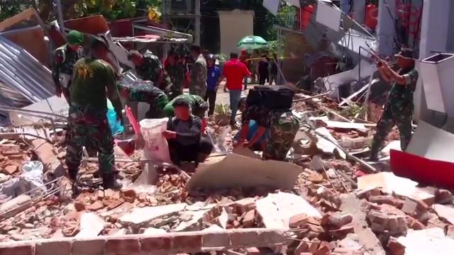 Indonezijo stresel silovit potres