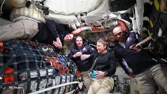 Posadka misije Artemis 2 na poti proti Luni