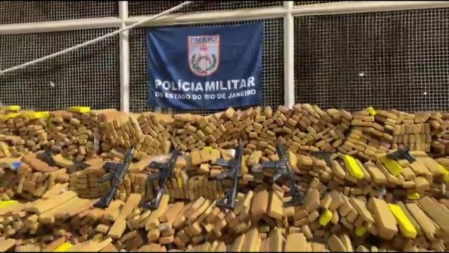 Policist Hulk po naključju izvohal 48 ton marihuane