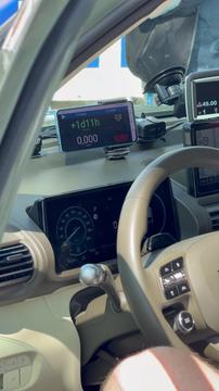 Kakšno opremo vse imajo? Ozadje dogodka v Novi Gorici. #foto