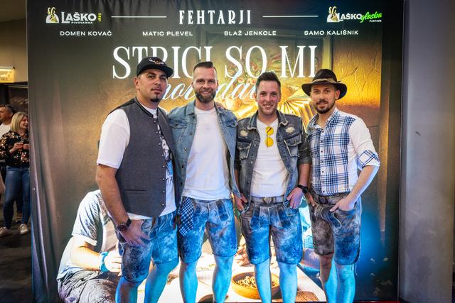 Stoječe ovacije: česa takšnega se v Sloveniji ni lotil še nihče