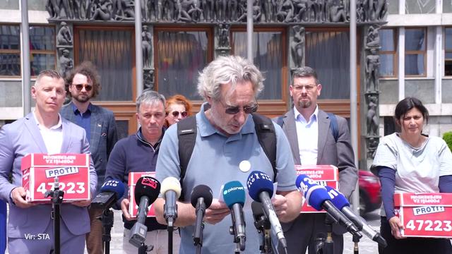Štrukelj: Zbrali smo rekordno število podpisov