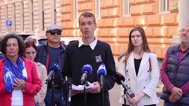 Golob: Janša je za oblast pripravljen izdati tudi svojo državo