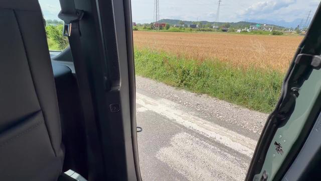 Kia PV5  - velik enoprostorec brez klasičnega motorja? Po odgovore tudi na avtocesto.