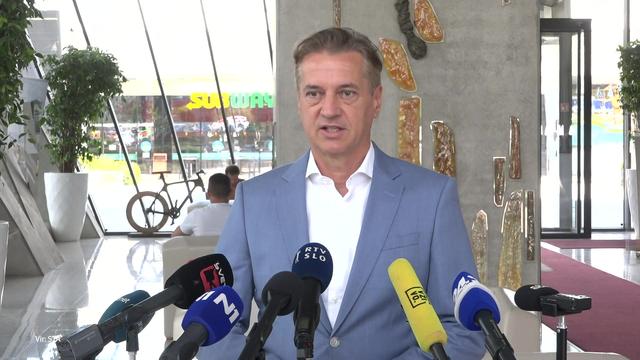 Golob o vladi v senci: Delovati začnemo 13. septembra