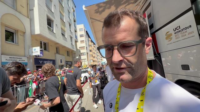 Policijski nadzor okoli avtobusa Tadeja Pogačarja ima razlago