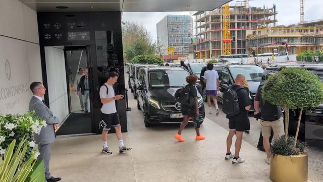 Dončić in soigralci nadaljujejo druženje v Sloveniji #foto