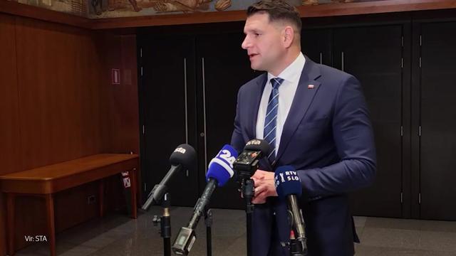 Stevanovića intervju z Mijičem presenetil: Bilo bi prav, da odstopi, ampak jaz mu roke zvijati ne morem