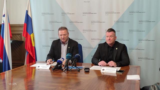 Štiristo policistov izvedlo 41 hišnih preiskav, zasegli izjemne količine drog
