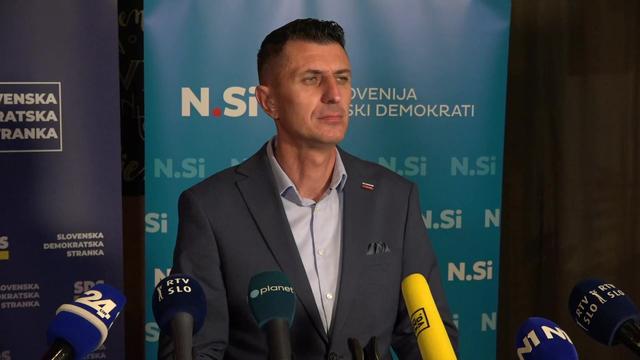 Janša napovedal, kaj sledi po referendumih