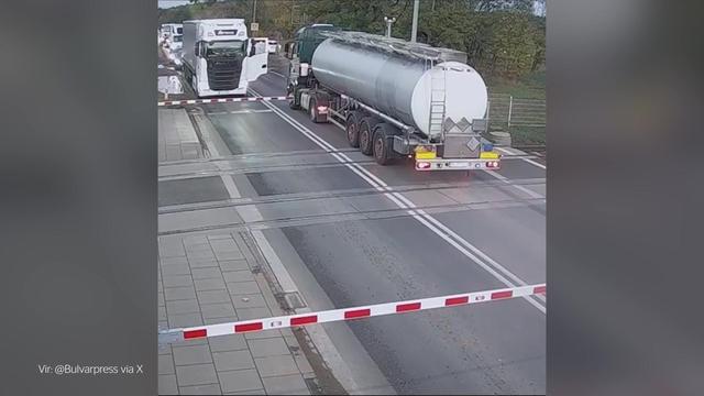 Voznik tovornjaka s cisterno se je za las izognil katastrofi