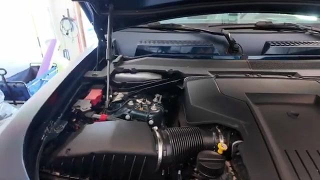 2026 Land Rover Defender OCTA: What Does $160,250 Buy?