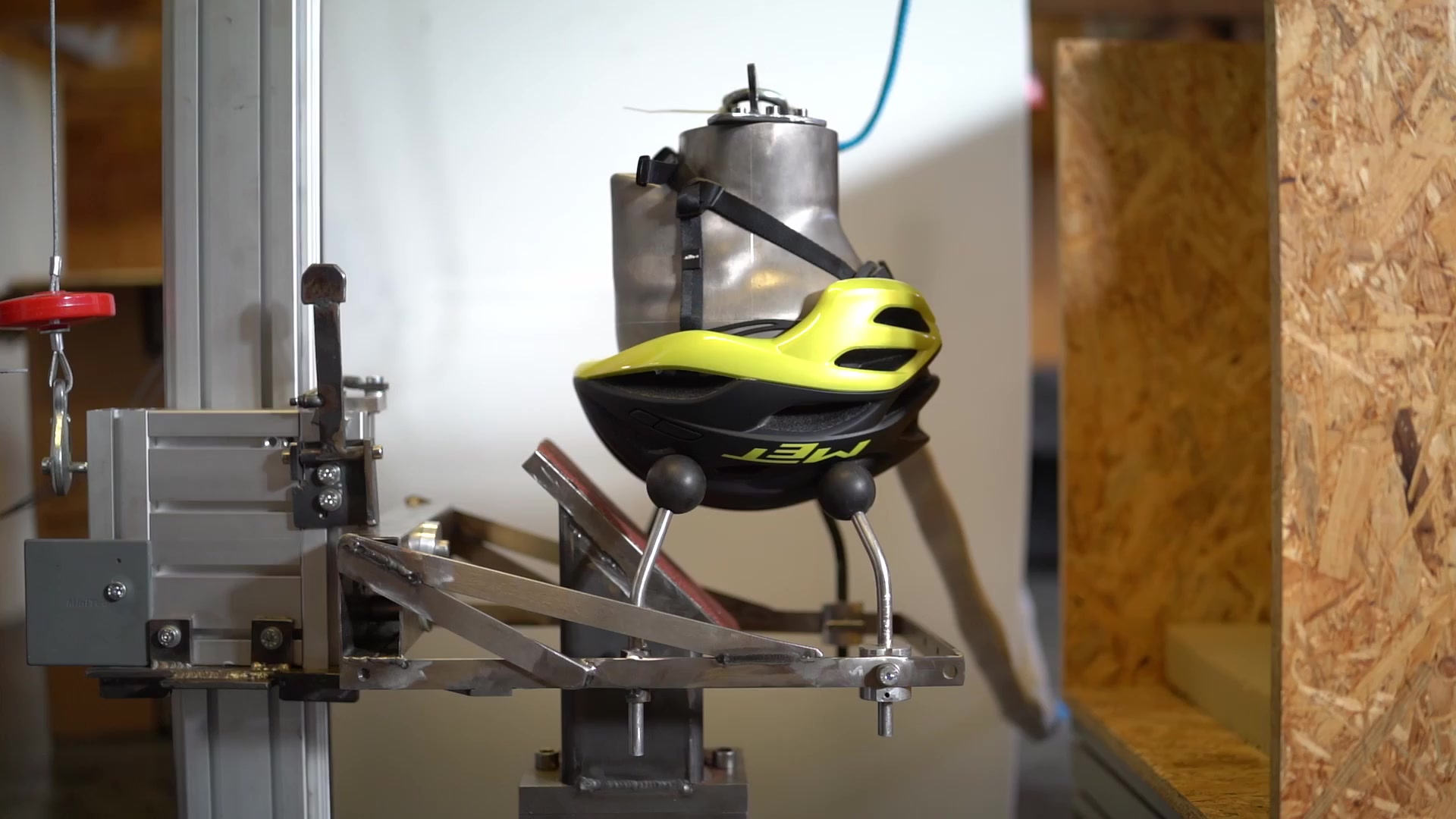 Rennradhelme im Crashtest - TOUR testet MIPS Helme