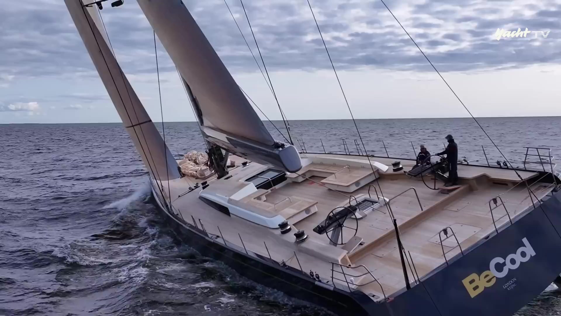 Flaggschiff Swan 128 - zum Träumen und Staunen! 39-Meter-Luxusyacht