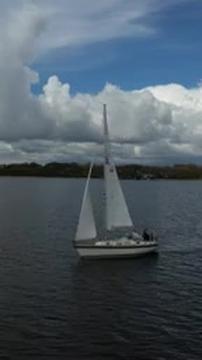 #garmin #sailing #shorts #hallbergrassy #autopilot
