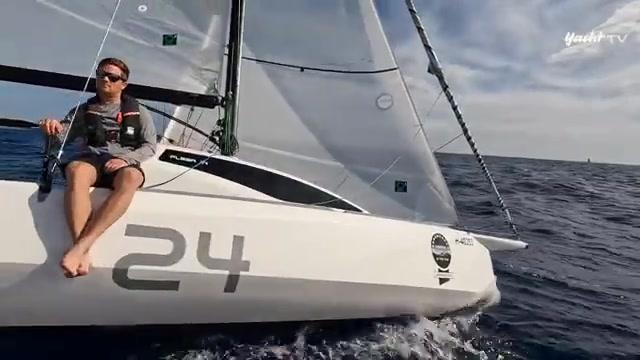 Carbonrakete für Regatta und Kurztrips: Flaar 24 im Test
