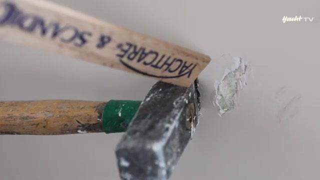Loch im Rumpf – so klappt die Reparatur