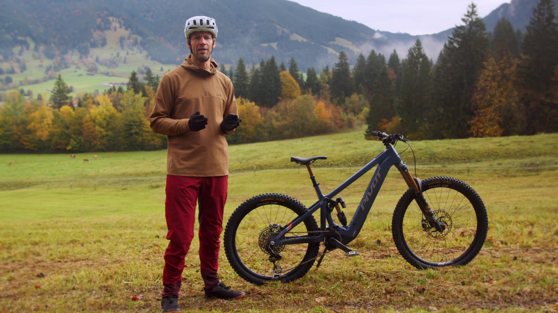 Pivot Shuttle LT: Überragendes E-Enduro mit Race-Motor von Bosch