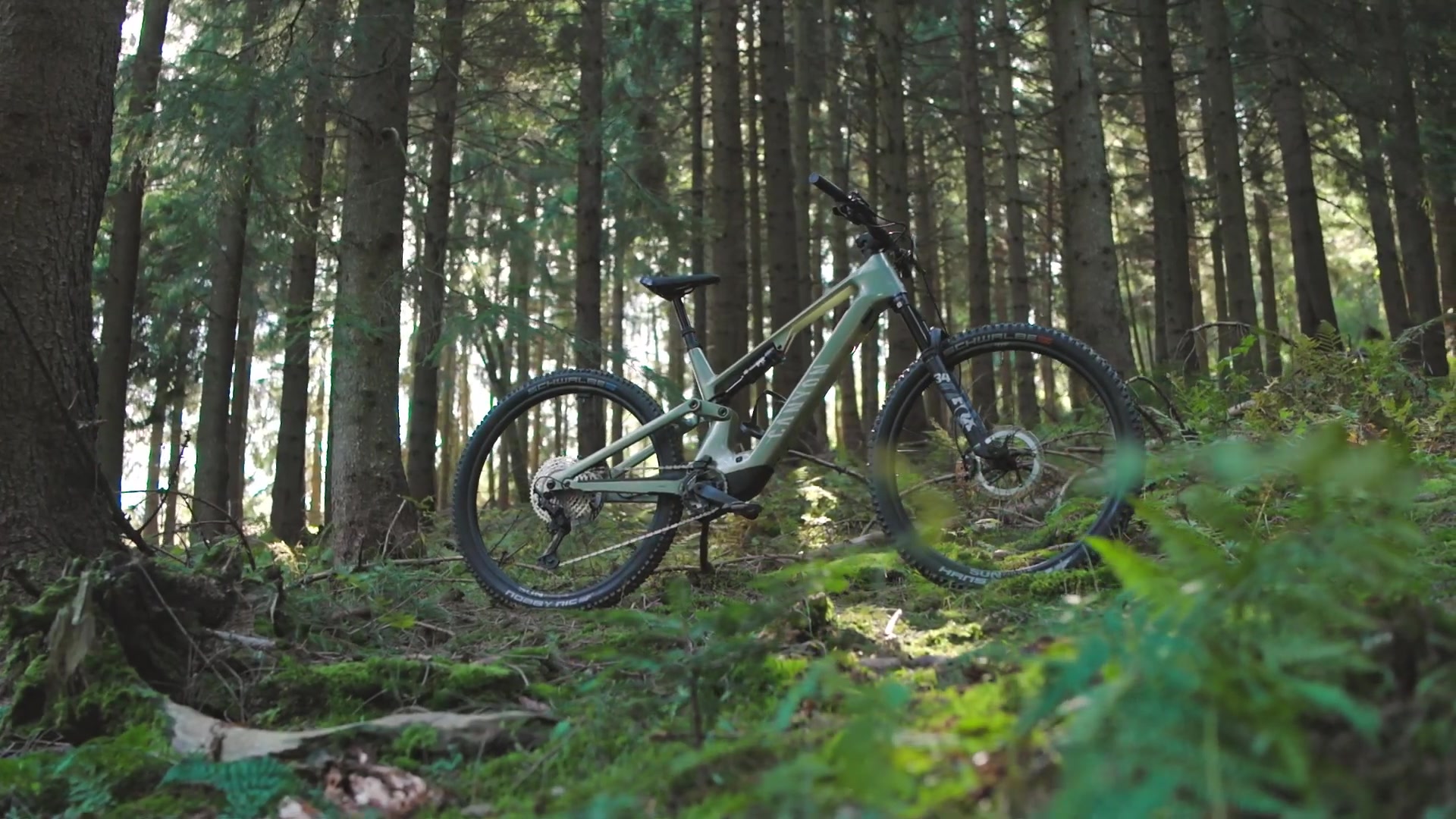 Canyon Spectral:On Fly vs. Canyon Neuron:On Fly - der Systemvergleich