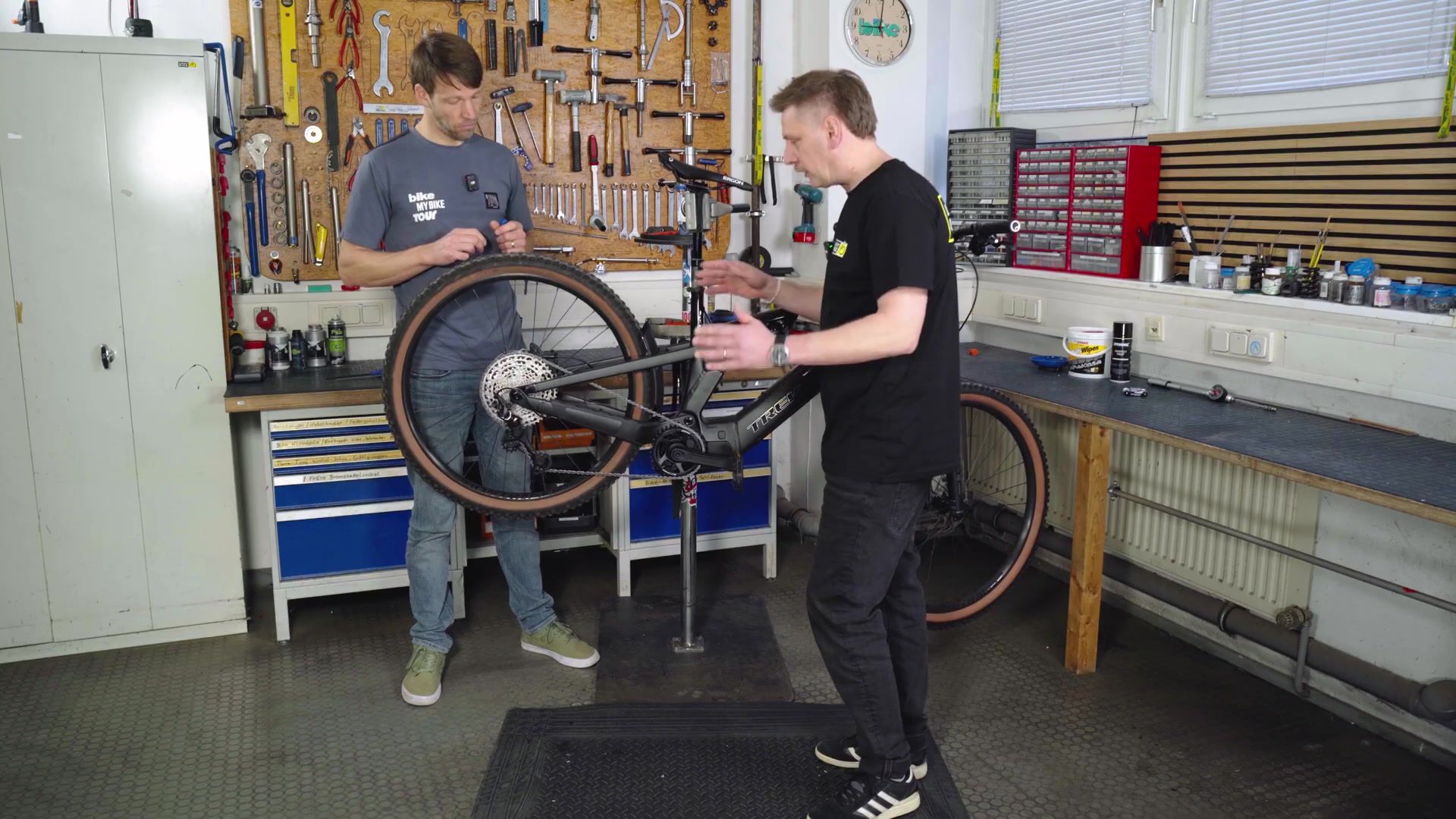 Mechanische Schaltung richtig einstellen - Schritt für Schritt | @LuckyBikeDe x BIKE Magazin