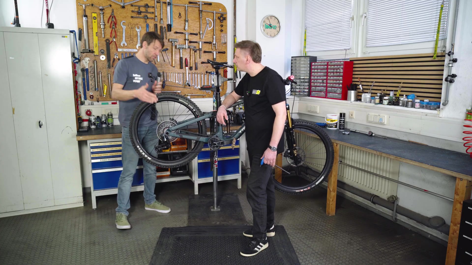 Elektronische Schaltung richtig einstellen - Schritt für Schritt | ‪@LuckyBikeDe  x BIKE Magazin