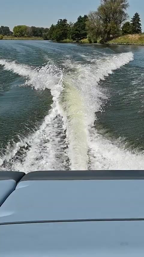 Boote TV - Hellwig Milos V630 Cabin Elektro
