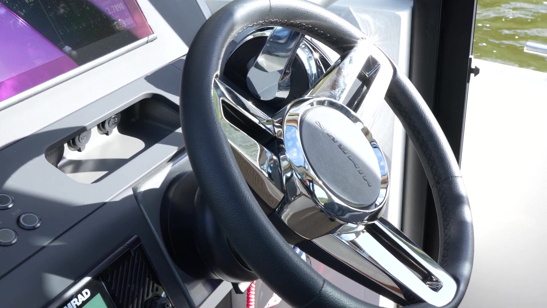BOOTE TV  -  Nimbus C8: Der kleine Commuter