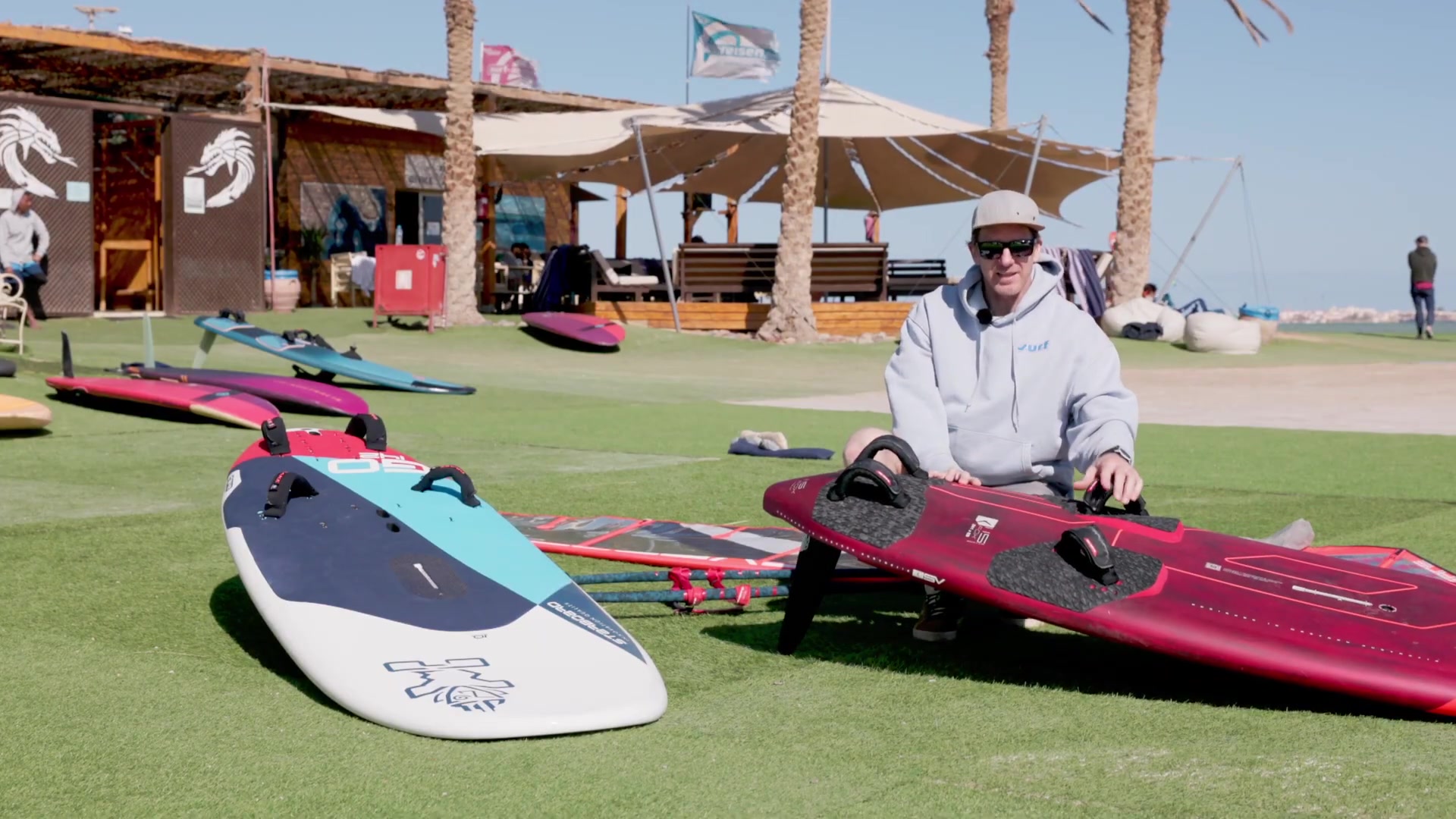 Wasserstart beim Windsurfen - diese 5 Fehler solltest du nicht machen!