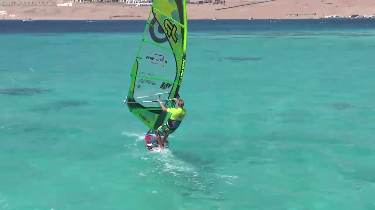 Windsurf-Manöver – Helitack